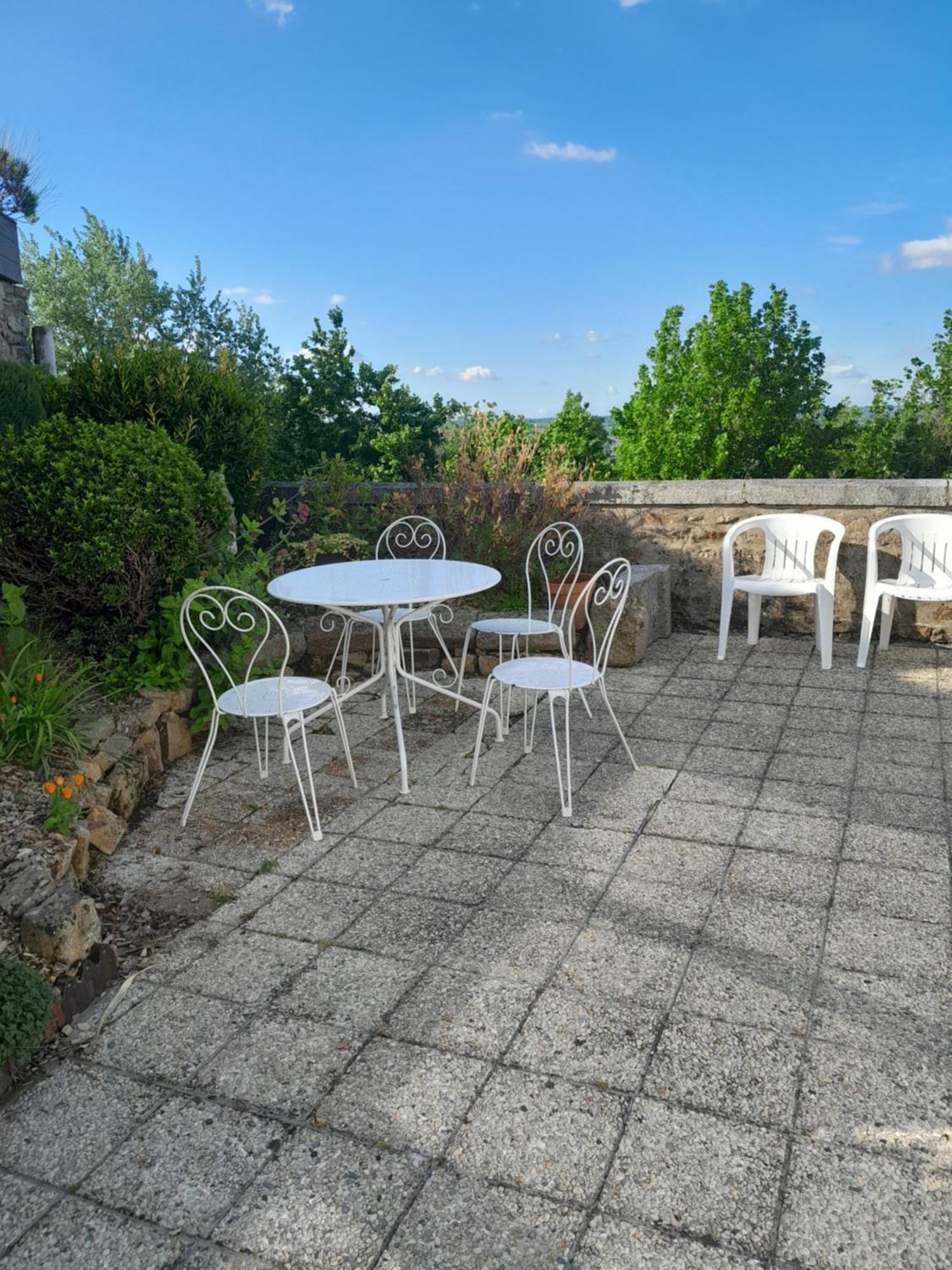 Le Pavillon Des Abrincates Avranches Exterior foto